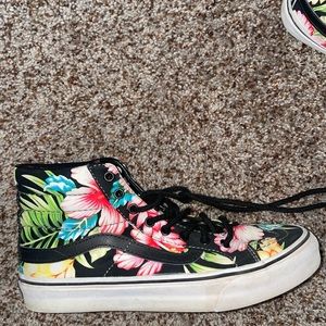 floral print high top vans!